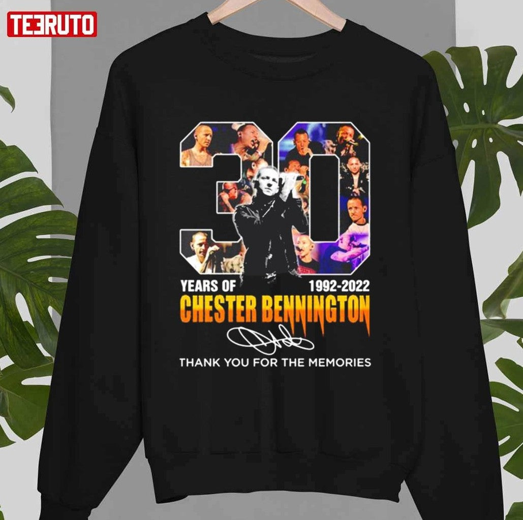 Chester Bennington Signatures 30 Years 1992 2022 Unisex T-Shirt