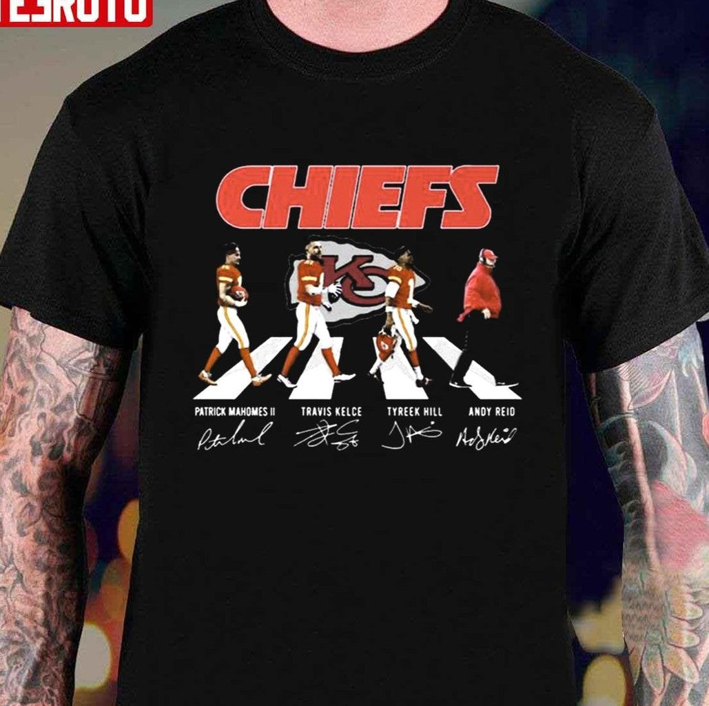 Chiefs Patrick Mahomes Ii Travis Kelce Tyreek Hill Andy Reid Abbey Road Signatures Unisex T-Shirt