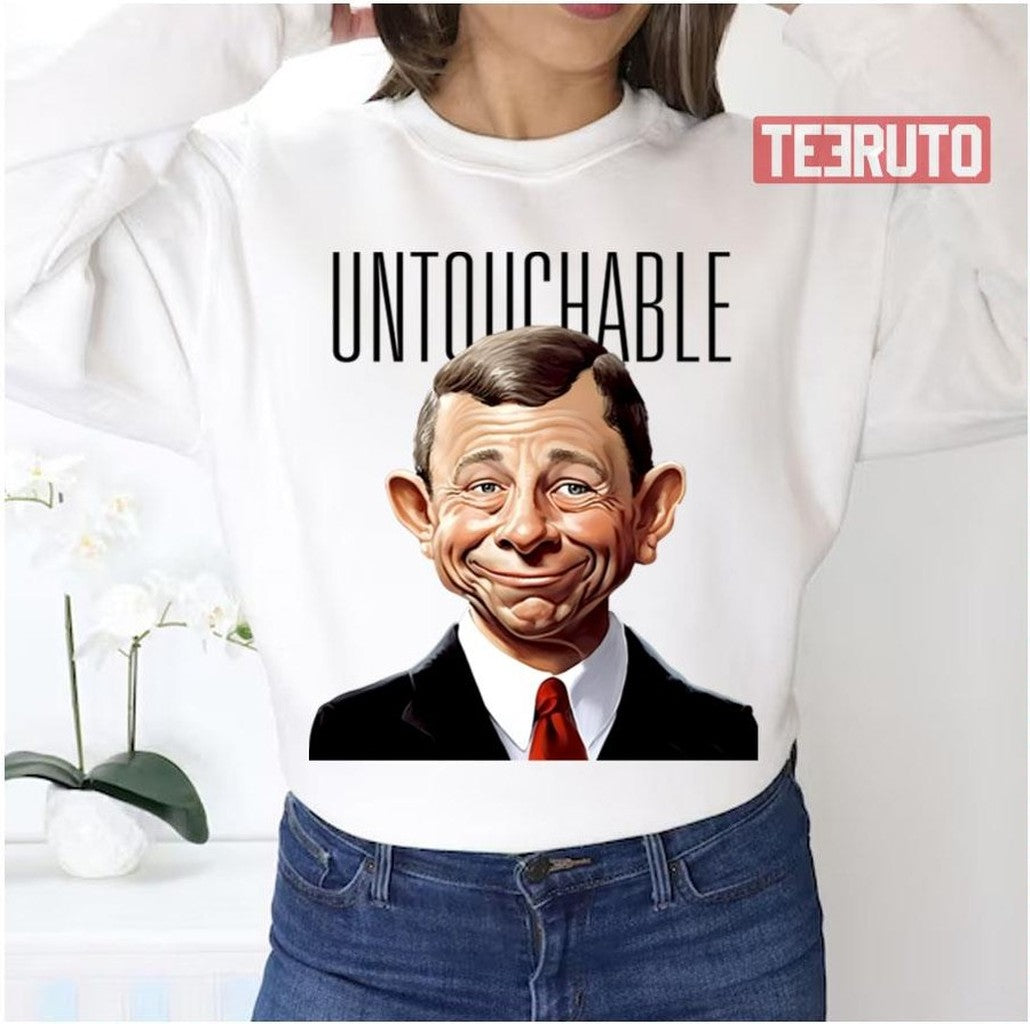 Chief Justice John Roberts Refusing To Speak To The American People Unisex Sweatshirt