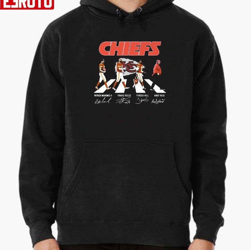 Chiefs Patrick Mahomes Ii Travis Kelce Tyreek Hill Andy Reid Abbey Road Signatures Unisex T-Shirt