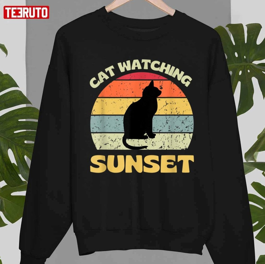 Cat Watching Sunset Vintage Unisex T-shirt