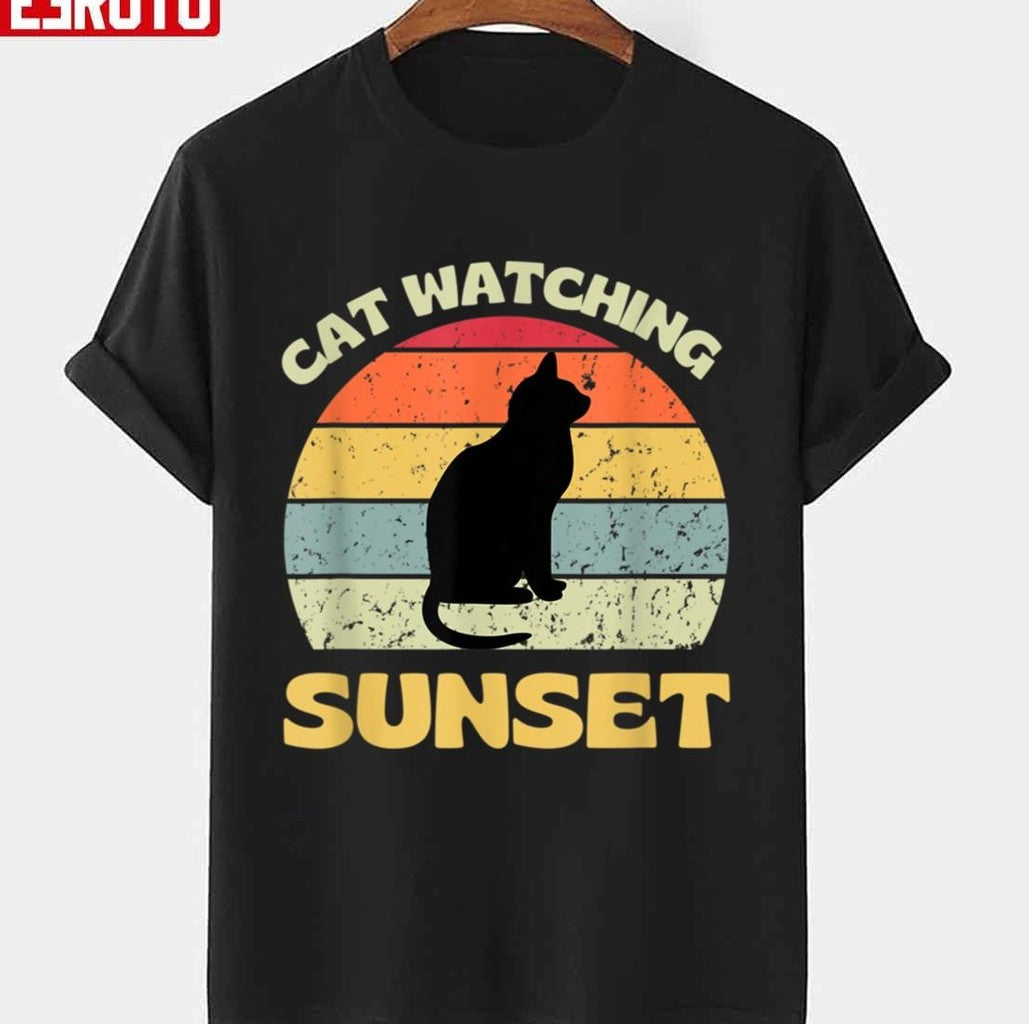 Cat Watching Sunset Vintage Unisex T-shirt